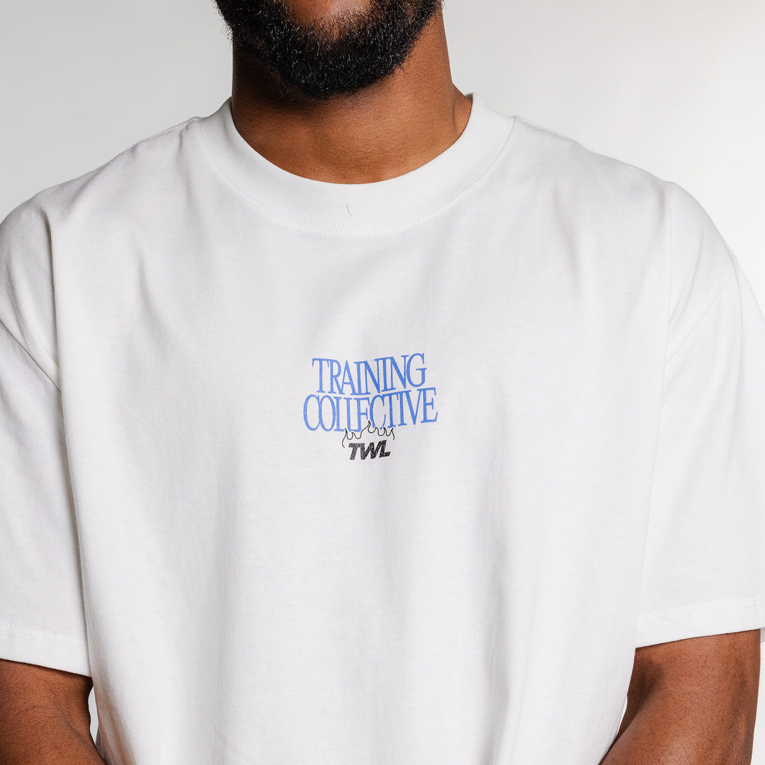 TWL - LIFESTYLE OVERSIZE T-SHIRT - TRAINING COLLECTIVE - FADED WHITE/COBALT BLUE