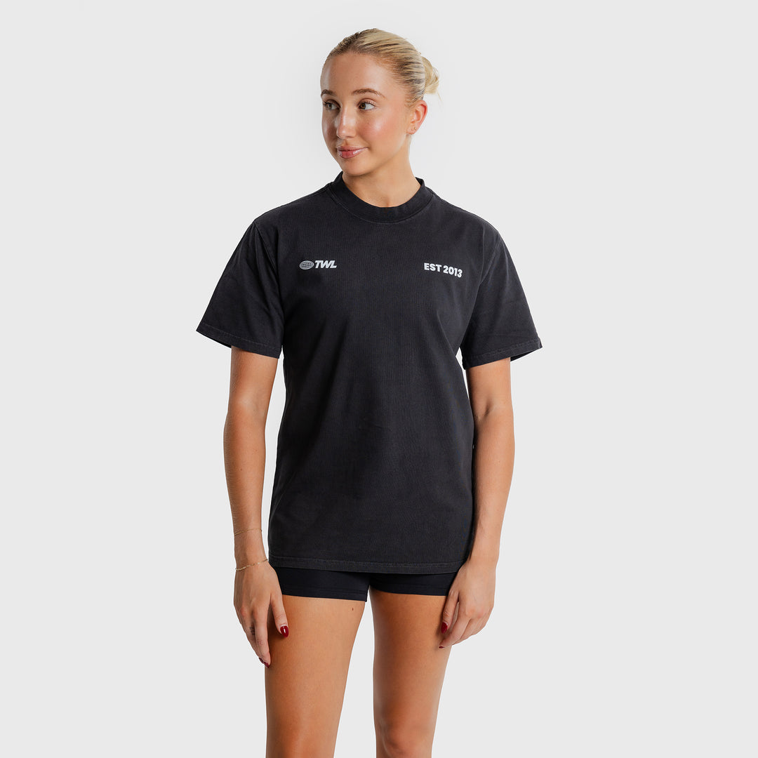 TWL - LIFESTYLE OVERSIZED T-SHIRT - VALUES - BLACK/STRENGTH IN COMMUNITY