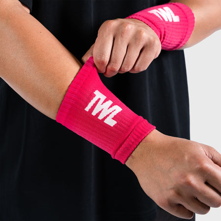 TWL - KNITTED WRISTBANDS - PINK/WHITE