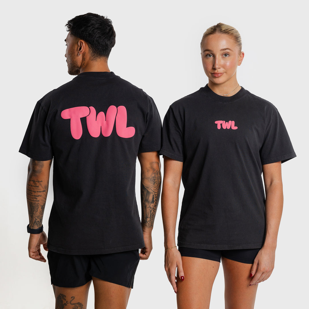 TWL - LIFESTYLE OVERSIZED T-SHIRT - PUFF - BLACK/FLAMINGO