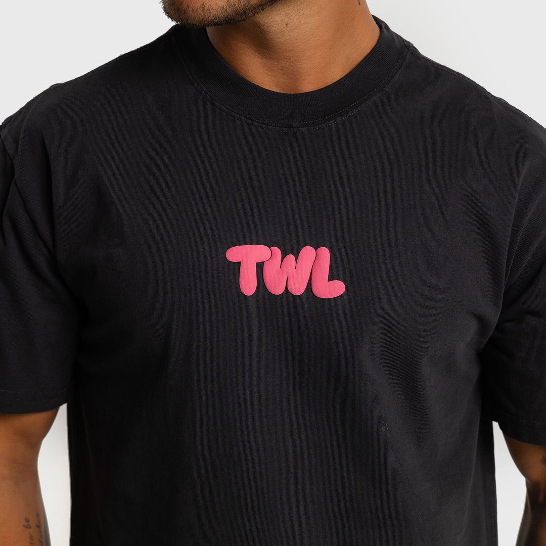 TWL - LIFESTYLE OVERSIZED T-SHIRT - PUFF - BLACK/FLAMINGO