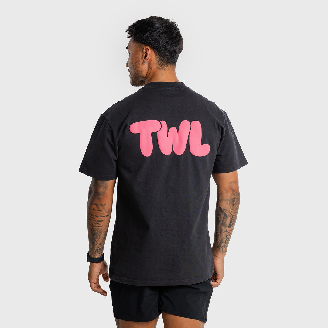 TWL - LIFESTYLE OVERSIZED T-SHIRT - PUFF - BLACK/FLAMINGO