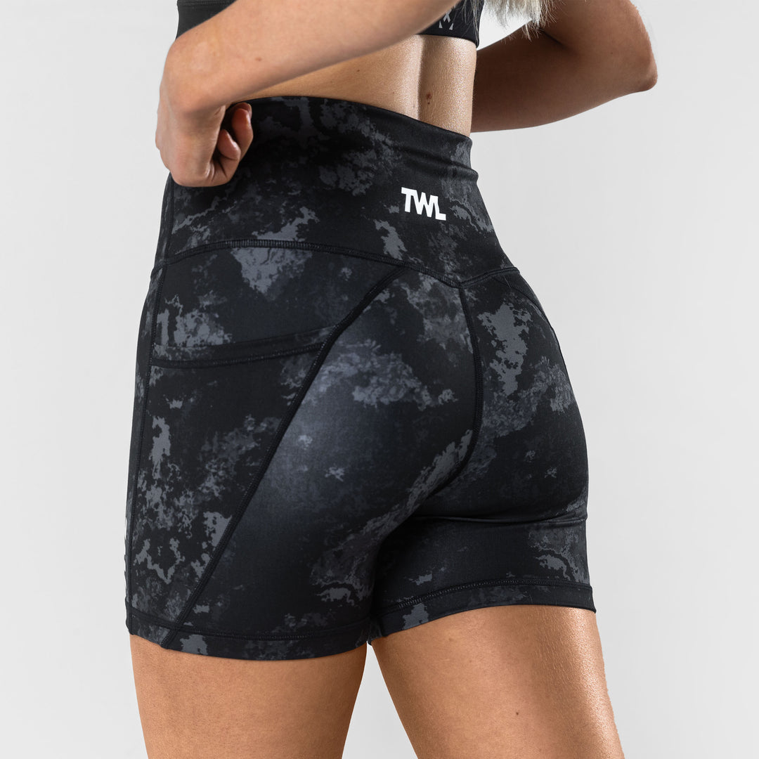 TWL - WOMEN'S ENERGY SHORTS - BLACK ONYX