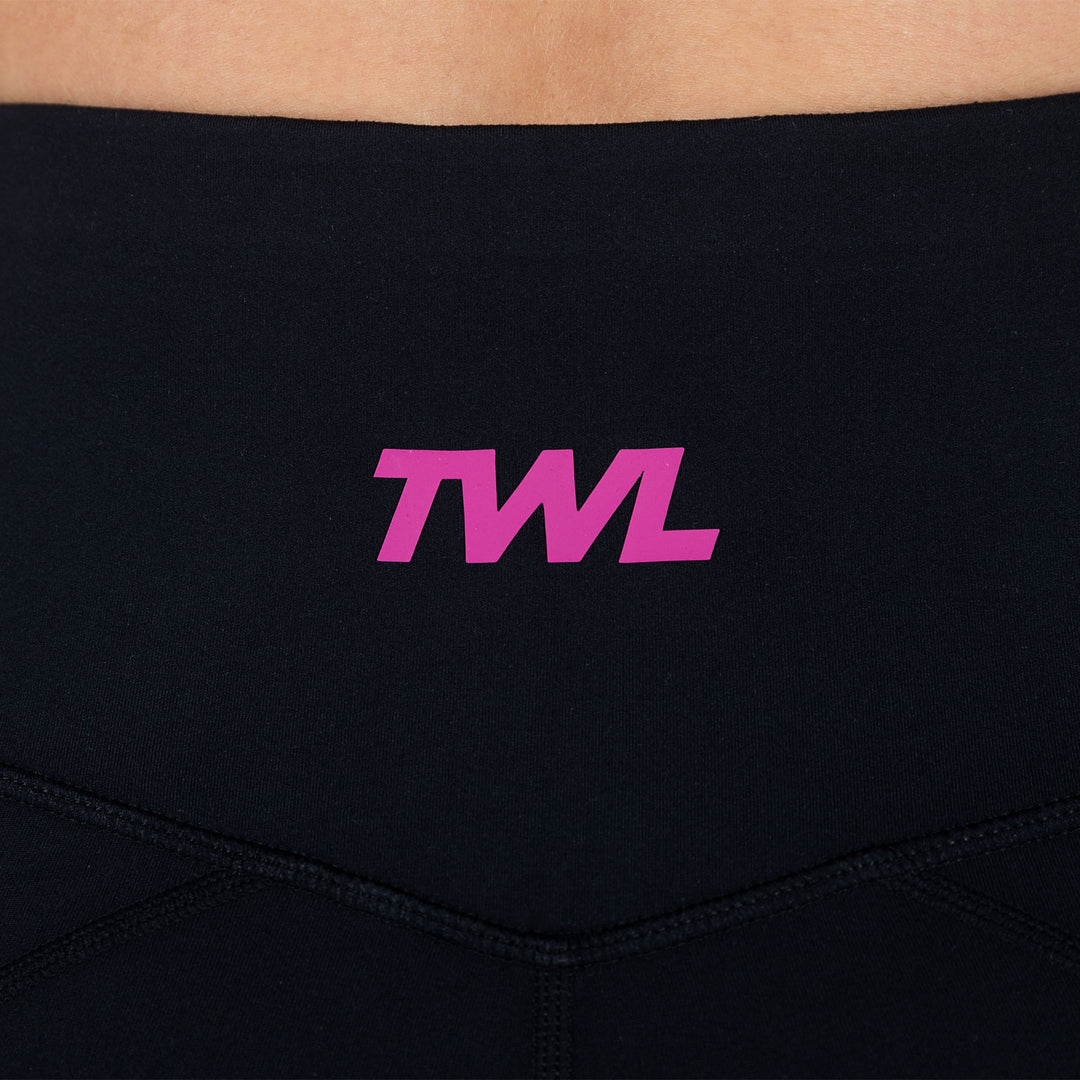 TWL - WOMEN'S ENERGY SHORTS - BLACK/RASPBERRY