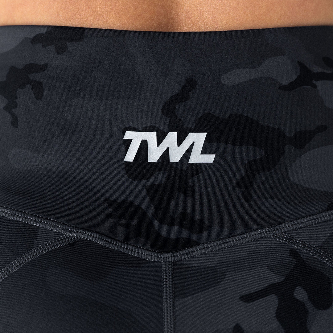 TWL - WOMEN'S ENERGY SHORTS - BLACK CAMO