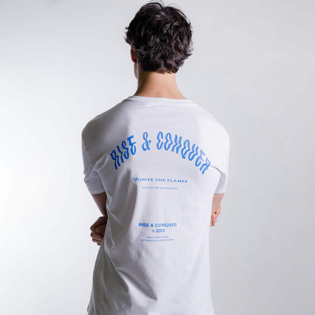 TWL - OVERSIZED T-SHIRT - RISE & CONQUER - WHITE