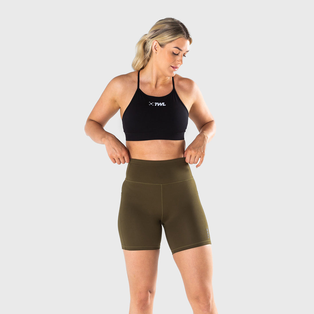 TWL - WOMEN'S ENERGY SHORTS MID LENGTH - UNIFORM GREEN