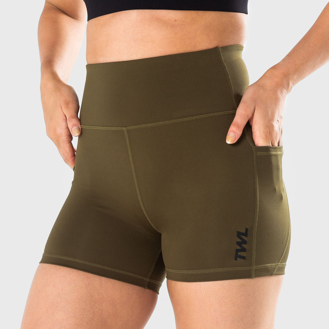 TWL - WOMEN'S ENERGY SHORTS - UNIFORM GREEN