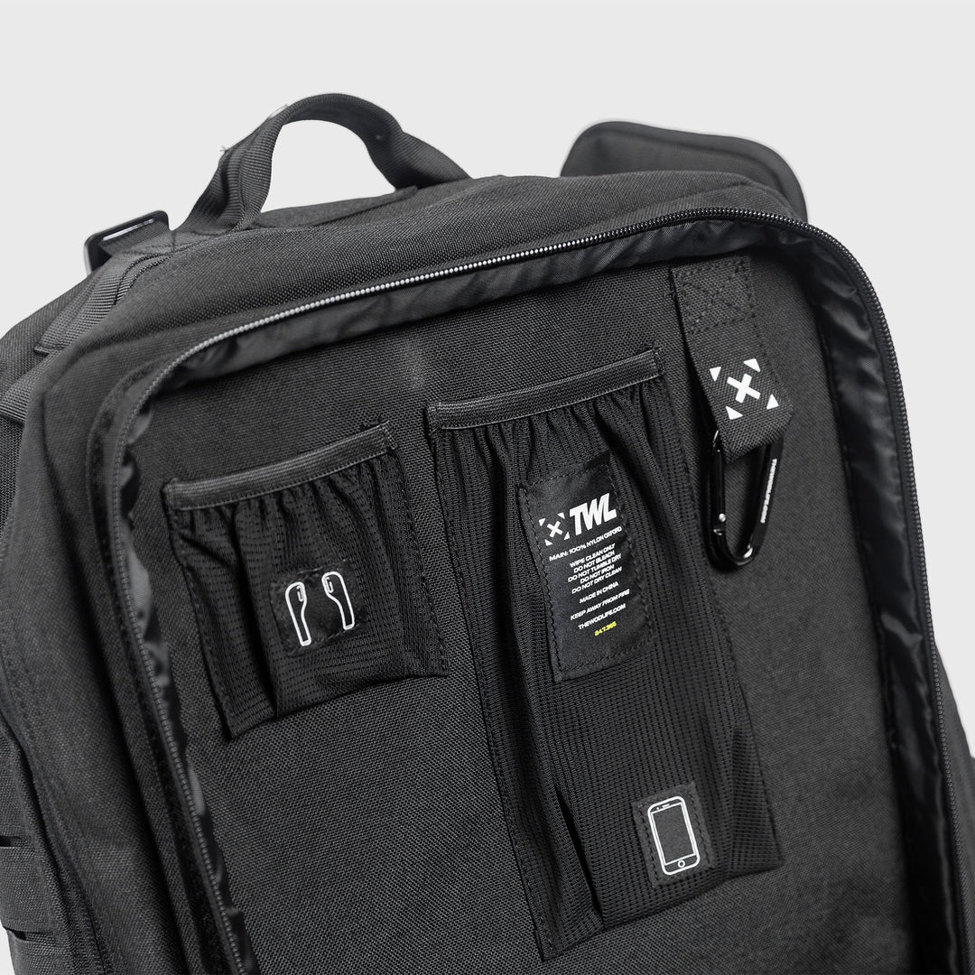 TWL - VANQUISH BACKPACK - BLACK - 47L