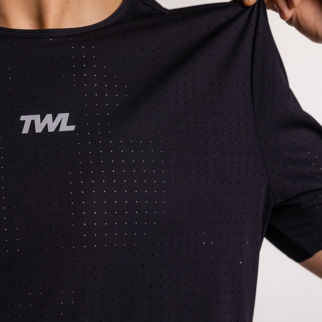 TWL - MEN'S PACE T-SHIRT - BLACK/ SILVER REFECTIVE