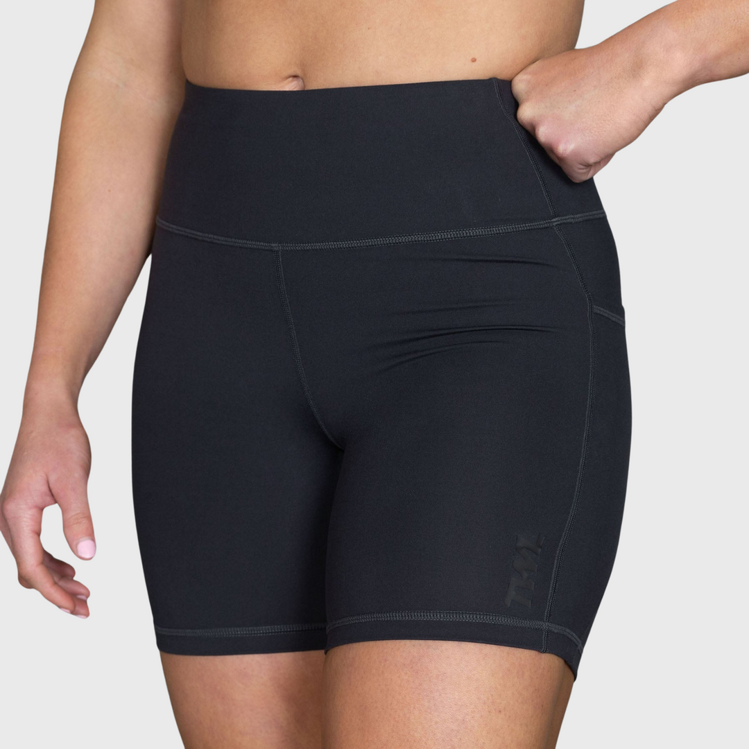 TWL - WOMEN'S ENERGY SHORTS MID LENGTH - PHANTOM