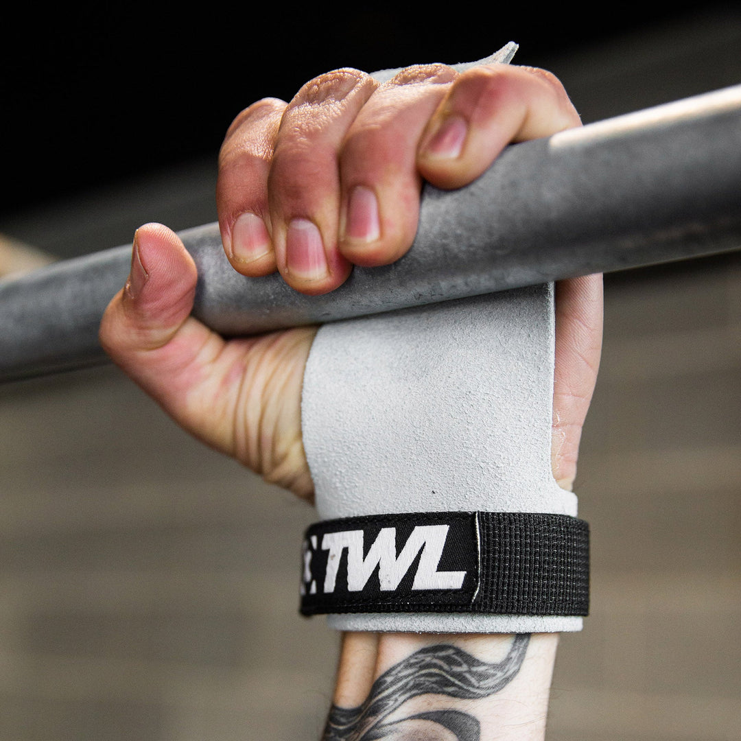 TWL - LEATHER GYMNASTIC GRIPS - ICED GREY