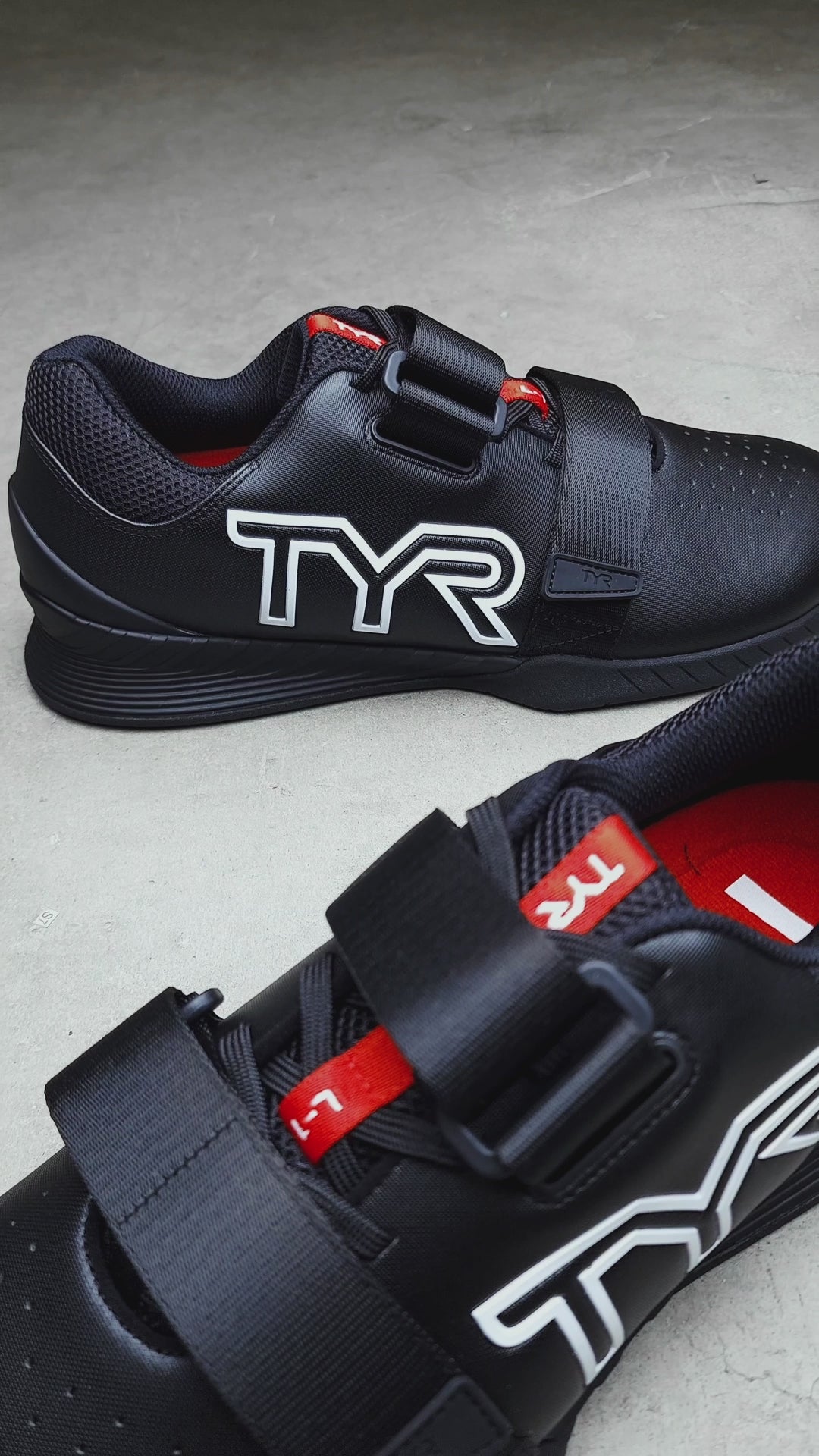 TYR - L-1 LIFTER - BLACK/BLACK